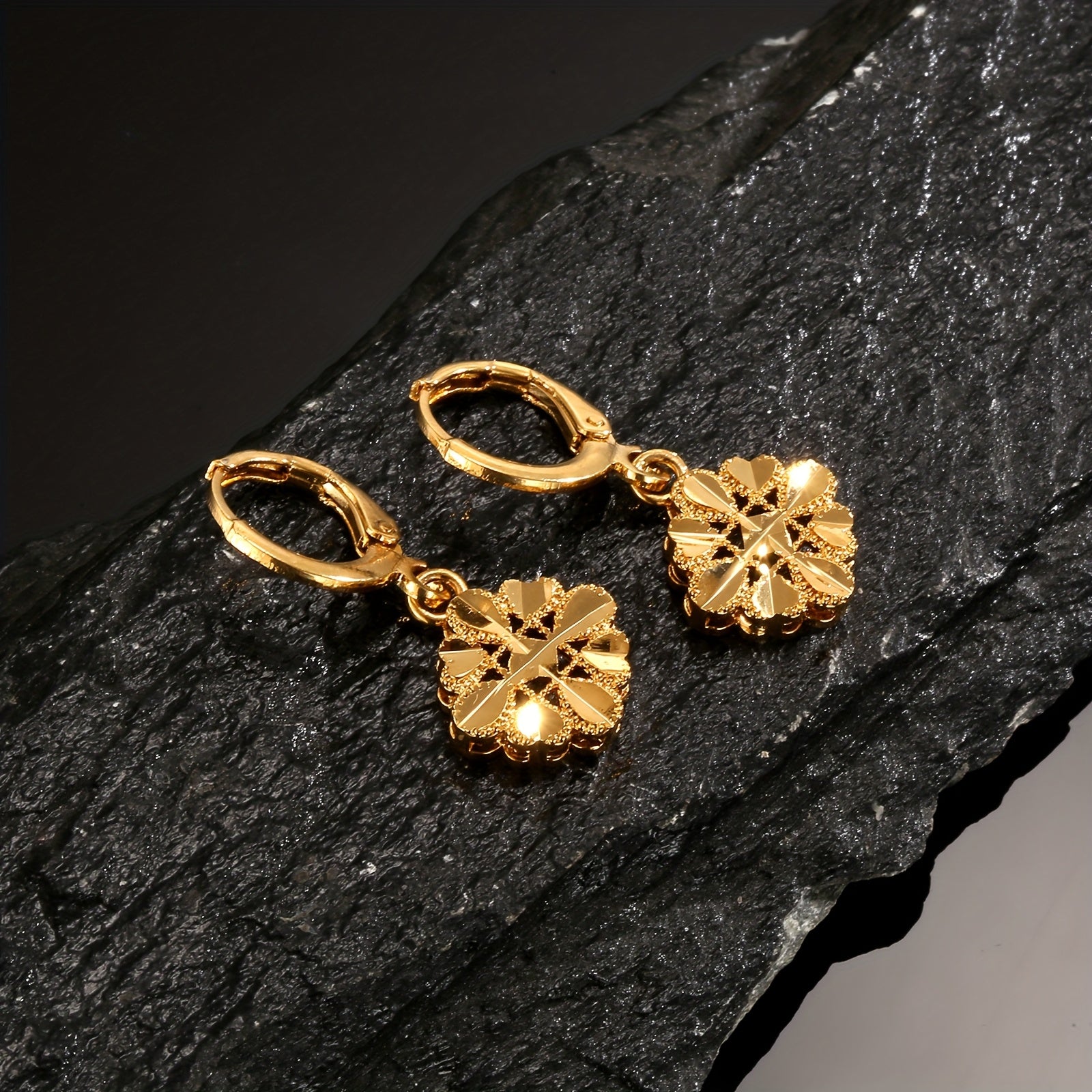 539085867-1
