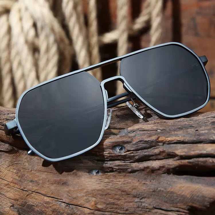 Men's Retro Sunglasses Brand Designer High Quality Metal Frame Sunglasses Protective Driving Glasses Glasses UV400 - منصة بي مارت للتسوق الإلكترونيMen's Retro Sunglasses Brand Designer High Quality Metal Frame Sunglasses Protective Driving Glasses Glasses UV400